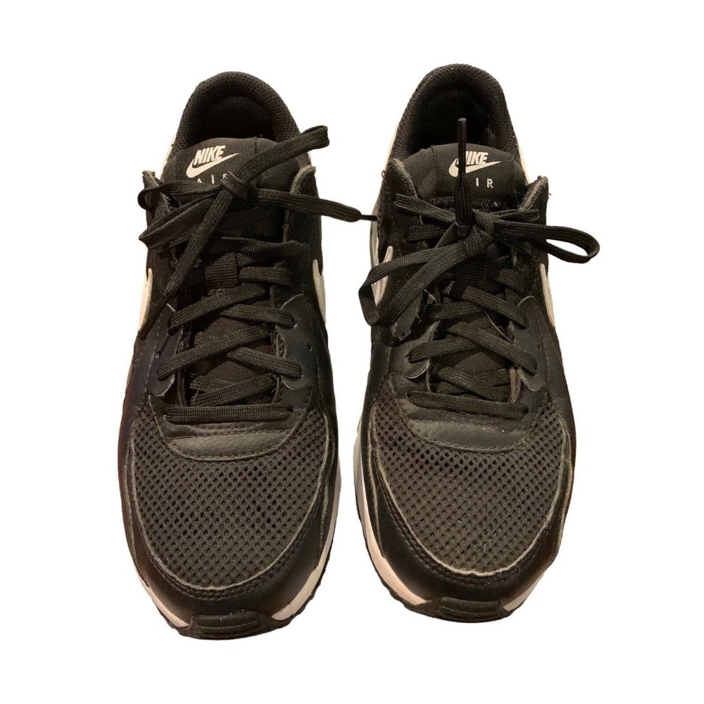 Nike Air Max Men's Command Size 8 Black and White Sneaker